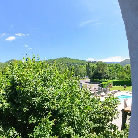 Logis Restaurant Mas De La Prairie ホテル *